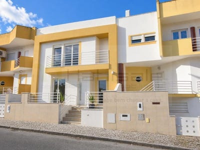 /international/pt/caparica-e-trafaria-setubal-municipality-310107371767/