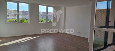 /international/pt/venteira-amadora-lisbon-310107703153/