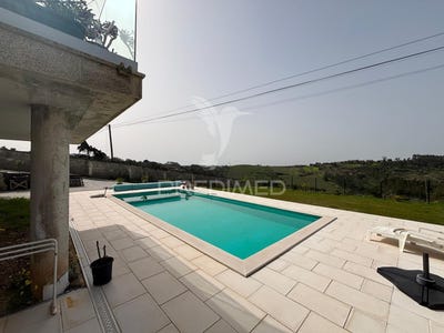 /international/pt/carvalhal-benfeito-caldas-da-rainha-leiria-310106605100/