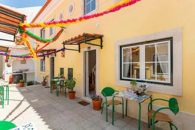 /international/pt/patio-do-coleginho-lisbon-lisbon-310094695593/