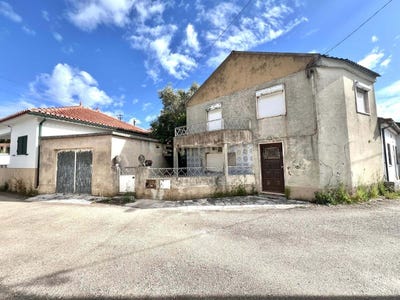 /international/pt/rua-maria-da-luz-ortiga-portugal-ortiga-santarem-310107674184/