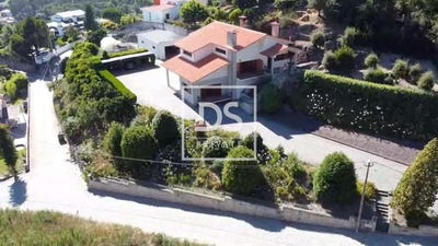 /international/pt/palmeira-de-faro-e-curvos-braga-municipality-310101327890/?lang=en
