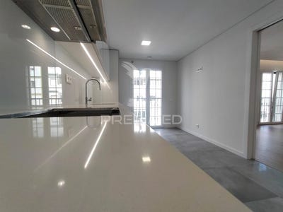 /international/pt/aguas-livres-amadora-lisbon-310096781802/
