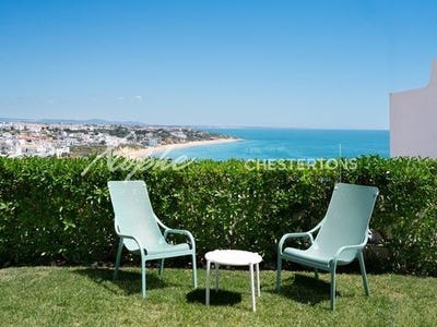 /international/pt/cerro-da-piedade-albufeira-faro-310100795333/?lang=de