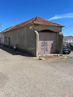 /international/pt/manique-do-intendente-lisbon-310099843355/