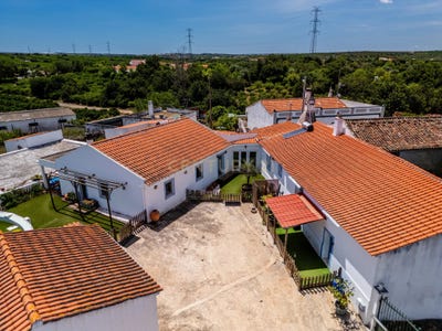 /international/pt/rua-de-poco-do-gueno-sao-bartolomeu-de-messines-portugal-sao-bartolomeu-de-messines-faro-310108401230/