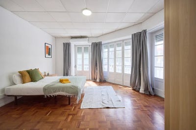 /international/pt/rua-alexandre-herculano-lisbon-lisbon-310098637418/