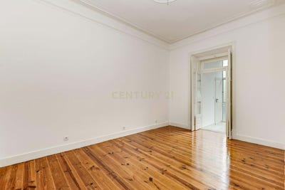 /international/pt/travessa-henrique-cardoso-lisbon-portugal-alvalade-lisbon-310108046904/