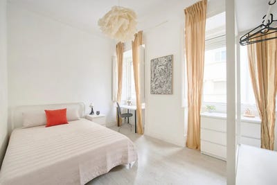 /international/pt/rua-carvalho-araujo-lisbon-lisbon-310093822278/