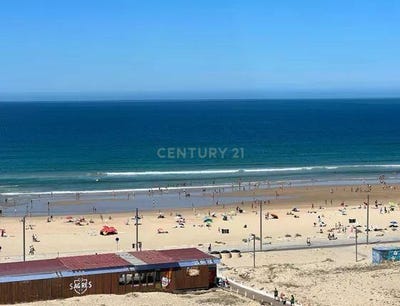 /international/pt/av-gen-humberto-delgado-5-2825-337-costa-de-caparica-portugal-costa-da-caparica-setubal-municipality-310108037545/