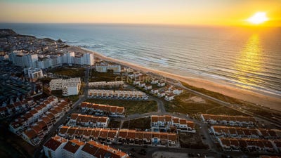 /international/pt/rua-d-terra-nova-santa-cruz-lote-10-a-dos-cunhados-lisbon-310108307228/