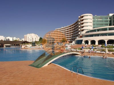 /international/pt/albufeira-e-olhos-de-agua-algarve-310105015461/