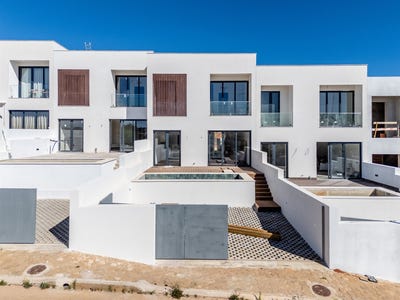 /international/pt/estombar-e-parchal-algarve-310108677603/