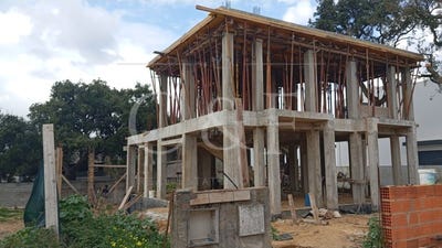 /international/pt/azeitao-sao-lourenco-e-sao-simao-setubal-municipality-310101083548/
