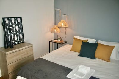 /international/pt/travessa-de-alcantara-lisbon-lisbon-310109236810/