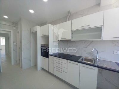/international/pt/venteira-amadora-lisbon-310100431798/
