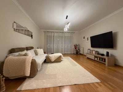 /international/pt/rua-jorge-vieira-sobreda-portugal-charneca-de-caparica-e-sobreda-setubal-municipality-310105337733/
