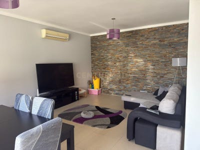 /international/pt/rua-eca-de-queiros-31-meia-via-santarem-310107469733/