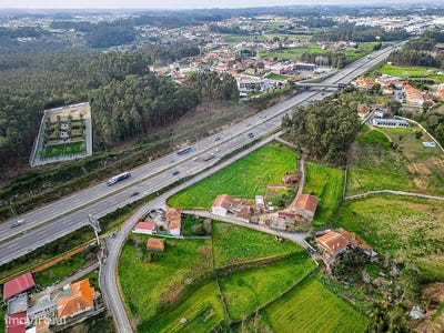 /international/pt/santa-maria-da-feira-aveiro-310098121485/