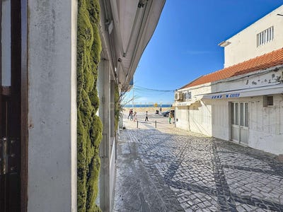 /international/pt/rua-das-traineiras-no-2-4-nazare-portugal-nazare-leiria-310103217808/