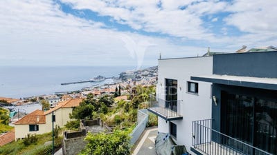 /international/pt/funchal-santa-maria-maior-funchal-madeira-310108050359/