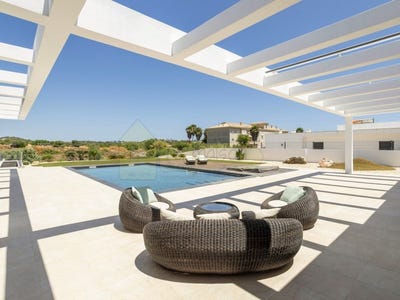 /international/pt/quelfes-faro-310101105592/?lang=zh-cn