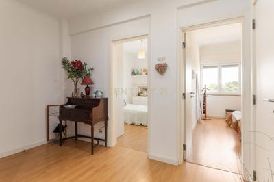 /international/pt/estrada-da-luz-lisboa-portugal-sao-domingos-de-benfica-lisbon-310108401329/