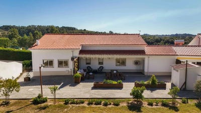 /international/pt/chiqueda-de-cima-alcobaca-portugal-aljubarrota-leiria-310106412404/