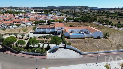 /international/pt/portalegre-portalegre-310094656252/