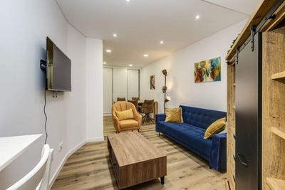 /international/pt/rua-jose-acurcio-das-neves-nº23-rc-areeiro-lisbon-310108045903/