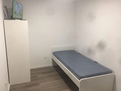 /international/pt/rua-do-alto-da-bela-porto-braga-310093834658/