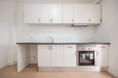 /international/pt/r-aveiro-207-2-dto-coimbra-se-nova-coimbra-310106686284/