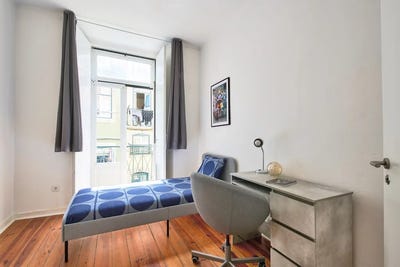 /international/pt/calcada-de-santo-andre-lisbon-lisbon-310093869442/