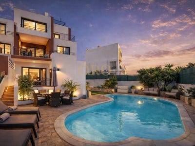 /international/pt/ferragudo-evora-310107069653/
