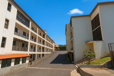 /international/pt/r-de-sao-sebastiao-100-9100-175-santa-cruz-portugal-ilha-da-madeira-madeira-310104005927/