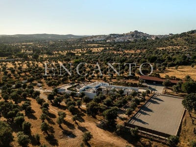 /international/pt/arraiolos-evora-310108974301/?lang=th
