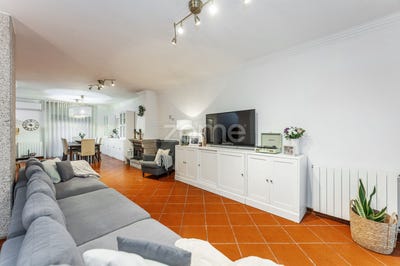 /international/pt/santa-maria-da-feira-aveiro-310105378603/