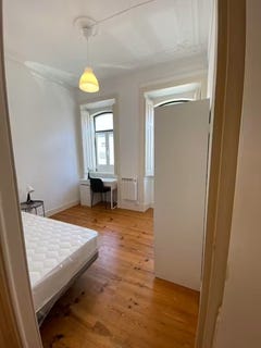 /international/pt/rua-gil-vicente-lisbon-lisbon-310108519929/