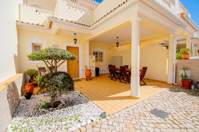 /international/pt/ferragudo-evora-310106627964/