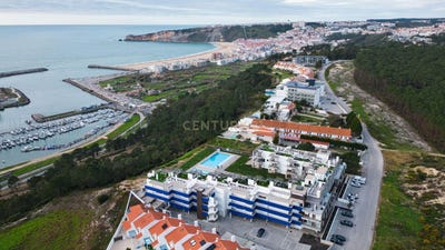 /international/pt/rua-do-caminho-real-nazare-leiria-310107091047/