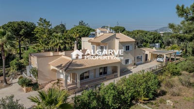 /international/pt/almancil-faro-310108677439/