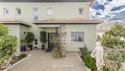 /international/pt/armacao-de-pera-faro-120095077157/