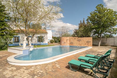 /international/pt/reguengos-de-monsaraz-evora-310098698312/