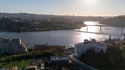 /international/pt/rua-jaime-cunha-gondomar-sao-cosme-porto-310108402912/