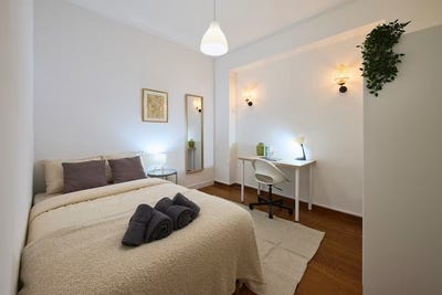 /international/pt/avenida-infante-santo-lisbon-lisbon-310109075722/