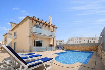/international/pt/albufeira-faro-310108670883/