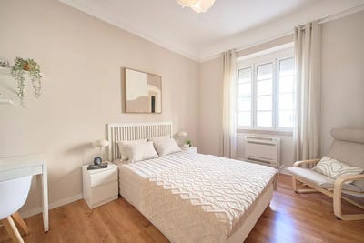 /international/pt/avenida-de-sidonio-pais-lisbon-lisbon-310093824822/