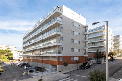 /international/pt/coimbra-lisbon-310096508453/