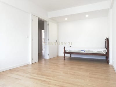 /international/pt/oeiras-e-sao-juliao-da-barra-lisbon-310100663570/