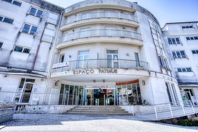 /international/pt/avenida-dom-jose-alves-correia-da-silva-fatima-santarem-310105188422/